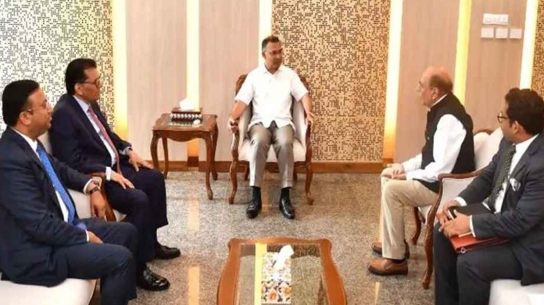শেখ হাসিনাকে প্রত্যর্পণ ও ওসমান হাদি হত্যাকারীদের ফেরানোর আহ