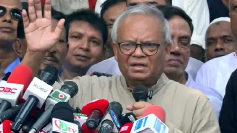 ‘শেখ হাসিনাকে নিয়ে আপনাদের উদ্দেশ্য কী?’: ভারতের কাছে জবাব চাইলেন রুহুল কবির রিজভী