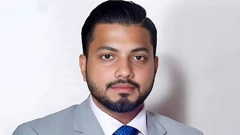নতুন বার্তা ইশরাকের: মাদকের বিরুদ্ধে গড়ে তুলবেন সামাজিক সংগঠন, গণমাধ্যমকে বর্জনের আহ্বান